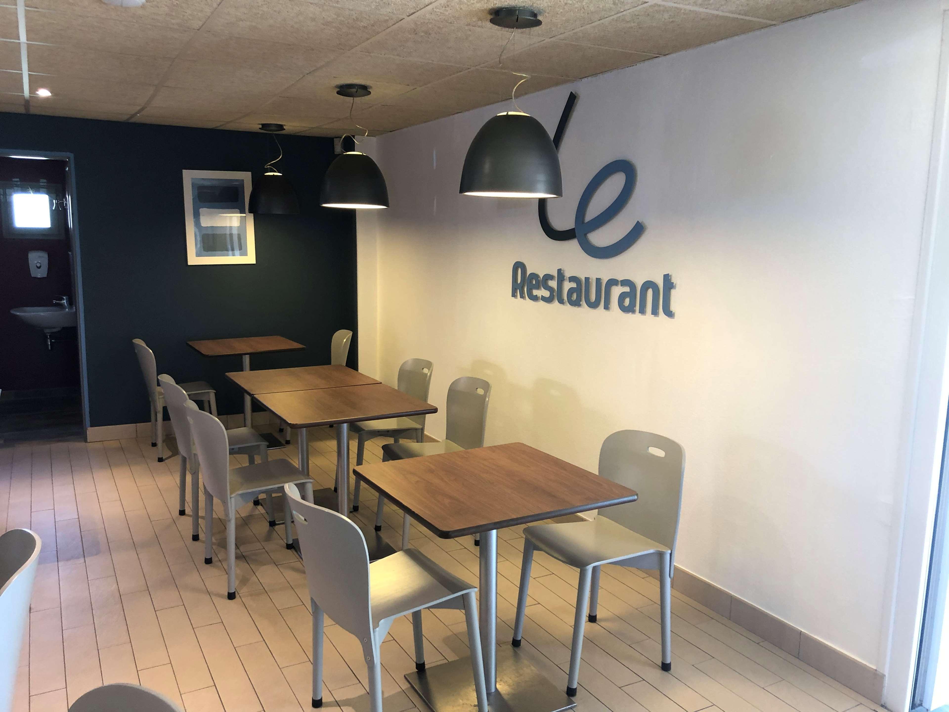 Kyriad Niort - La Creche Luaran gambar